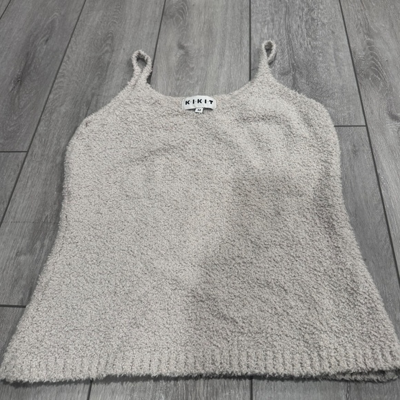 KIKIT SUPER SOFT TANK !! - Picture 4 of 6